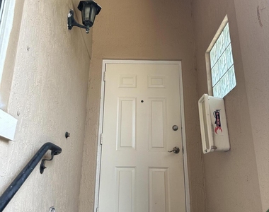 3474 Briar Bay Boulevard - Photo Thumbnail 6