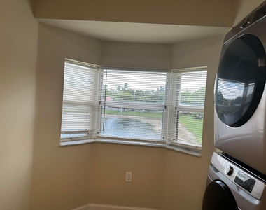 3474 Briar Bay Boulevard - Photo Thumbnail 13