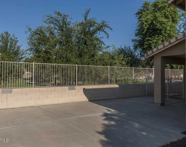 8319 W Whyman Avenue - Photo Thumbnail 21