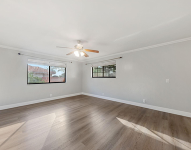 476 Nw 38th Terrace - Photo Thumbnail 25