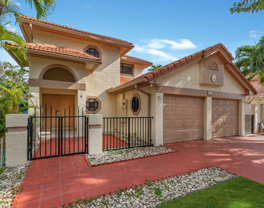 476 Nw 38th Terrace - Photo Thumbnail 23