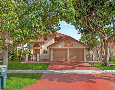 476 Nw 38th Terrace - Photo Thumbnail 22