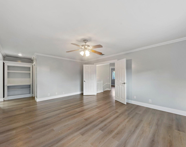 476 Nw 38th Terrace - Photo Thumbnail 11