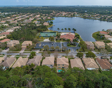 5717 Spanish River Road - Photo Thumbnail 33