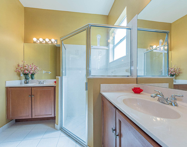 5717 Spanish River Road - Photo Thumbnail 19