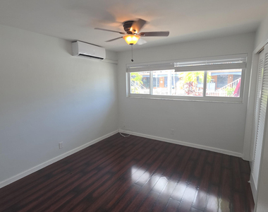 4421 Poinciana Street - Photo Thumbnail 8