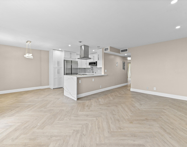 4055 Wolverton C - Photo Thumbnail 5