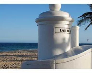 1 Las Olas Circle - Photo Thumbnail 16