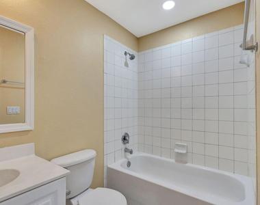1302 Lucaya Drive - Photo Thumbnail 24