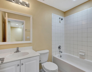 1302 Lucaya Drive - Photo Thumbnail 47