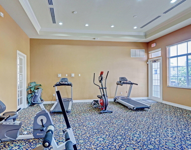 1302 Lucaya Drive - Photo Thumbnail 35