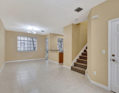 1302 Lucaya Drive - Photo Thumbnail 41