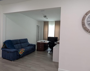 5011 Beland Drive - Photo Thumbnail 9
