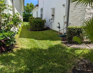 5011 Beland Drive - Photo Thumbnail 73