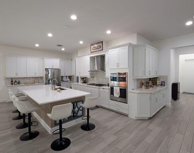 5011 Beland Drive - Photo Thumbnail 16