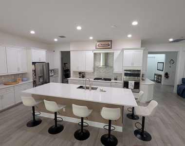 5011 Beland Drive - Photo Thumbnail 15