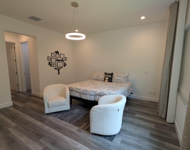 5011 Beland Drive - Photo Thumbnail 58