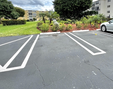 2515 Ne 2nd Court - Photo Thumbnail 21