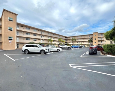 2515 Ne 2nd Court - Photo Thumbnail 29