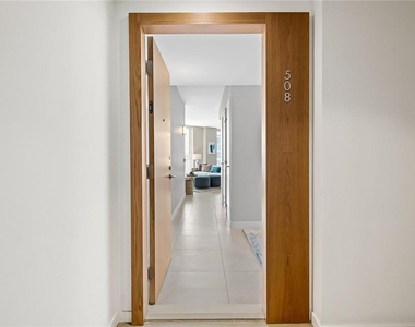 401 N Birch Road - Photo Thumbnail 30