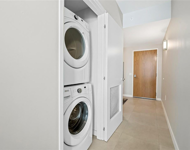 401 N Birch Road - Photo Thumbnail 42