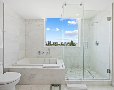 401 N Birch Road - Photo Thumbnail 12