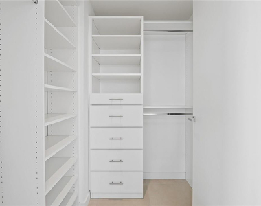 401 N Birch Road - Photo Thumbnail 14