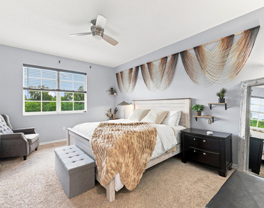 4585 Tara Cove Way - Photo Thumbnail 15