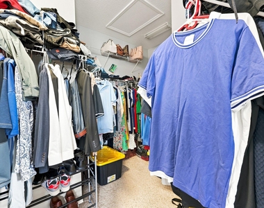 4585 Tara Cove Way - Photo Thumbnail 36