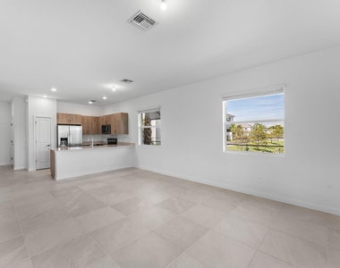 157 Lakeside Landing Court - Photo Thumbnail 5
