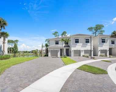 157 Lakeside Landing Court - Photo Thumbnail 1