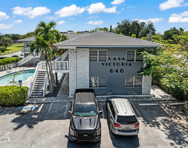640 Ne 7th Avenue - Photo Thumbnail 9