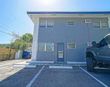 640 Ne 7th Avenue - Photo Thumbnail 10