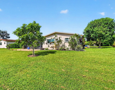 14624 Country Side Lane - Photo Thumbnail 46