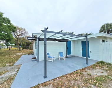 261 6th Court Sw - Photo Thumbnail 28