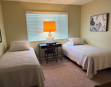 4345 Trevi Court - Photo Thumbnail 8