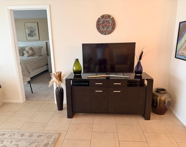 4345 Trevi Court - Photo Thumbnail 4