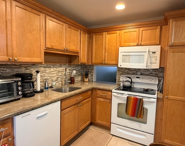 4345 Trevi Court - Photo Thumbnail 15