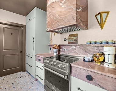 3415 N Flagler Drive - Photo Thumbnail 10