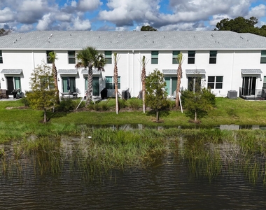 475 Salisbury Circle - Photo Thumbnail 32