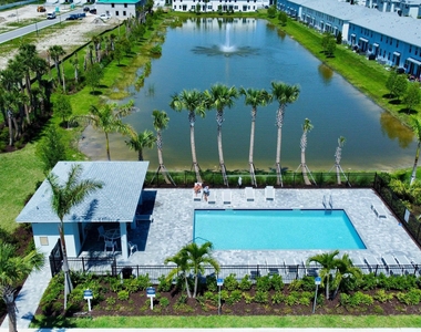 475 Salisbury Circle - Photo Thumbnail 25