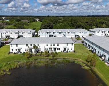 475 Salisbury Circle - Photo Thumbnail 31