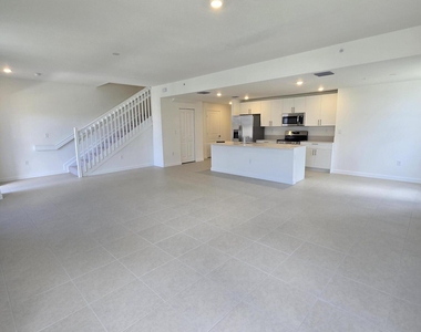 15671 Sw 280th Street - Photo Thumbnail 6