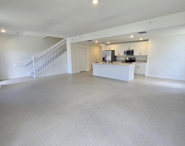 15671 Sw 280th Street - Photo Thumbnail 5