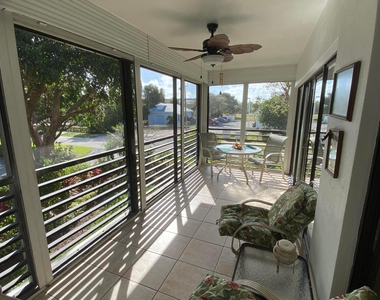 755 Saturn Street - Photo Thumbnail 7