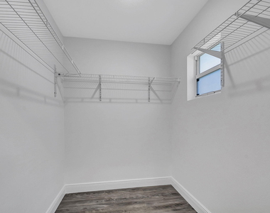 3868 Patio Court - Photo Thumbnail 23