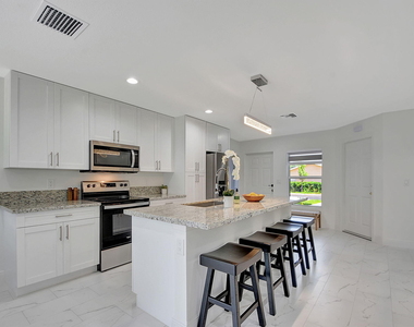3868 Patio Court - Photo Thumbnail 14