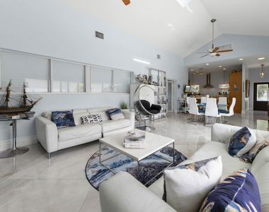 1516 Se 10th Street - Photo Thumbnail 7