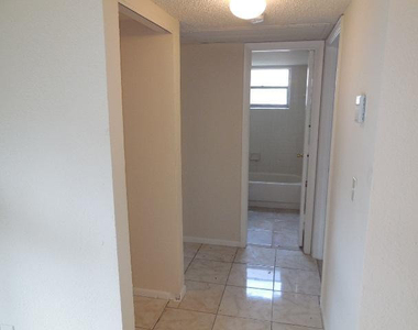 8393 Royal Palm Boulevard - Photo Thumbnail 10