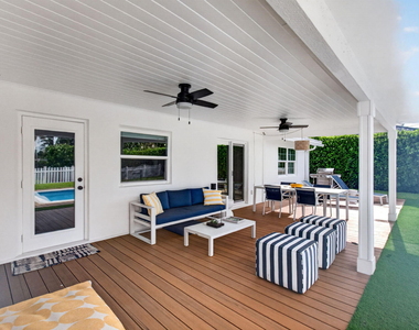 998 Sw 7th Street - Photo Thumbnail 54